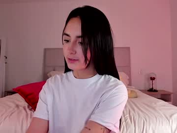 girl
        annie_dreams cam image #253617