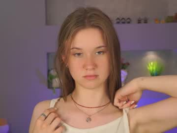 girl
        bananini_anallove cam image #4580392