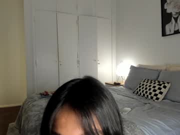 girl
        kaligray10 cam image #3138784