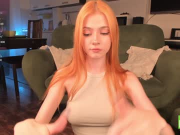 girl
        evakins cam image #3245360