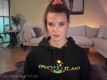 girl
        phoenix_taylor cam image #2531366