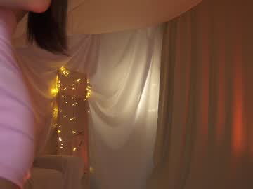 girl
        sunny_maria cam image #4461185