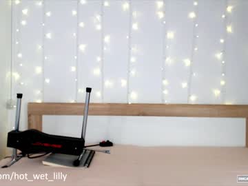 girl
        hot_wet_lilly cam image #222713