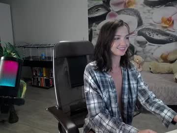 girl
        jennycutey cam image #3758837