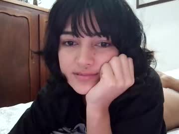 couple
        dennnnnnny cam image #2891647