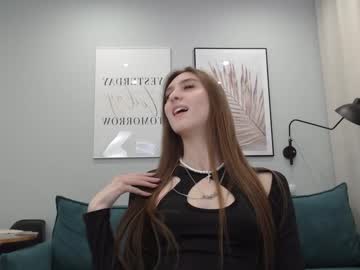 girl
        naomiriss cam image #1844018
