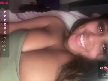 girl
        blackgurlkitty cam image #776127