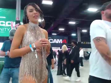 couple
        himexmarie cam image #59234