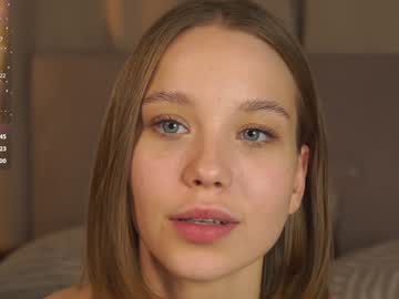 girl
        dorettafreestone cam image #3702875