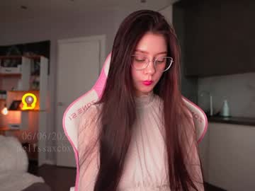 girl
        melissaxcbx cam image #4625230
