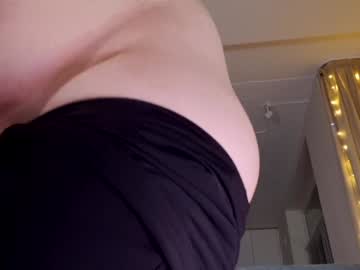 girl
        aveksmr cam image #3871552