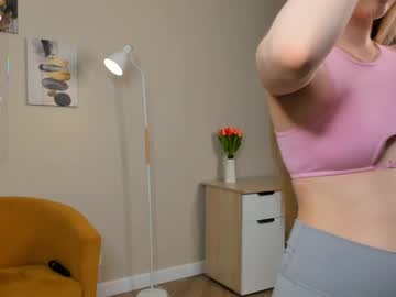 girl
        dawnbullins cam image #4607647
