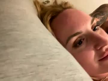 girl
        ajpusslicker cam image #1308750