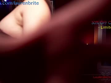 girl
        laurenbrite cam image #1684424
