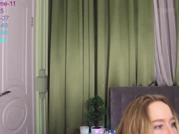 girl
        milladoll_ cam image #526644