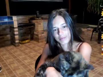 girl
        ohanna_ cam image #11853