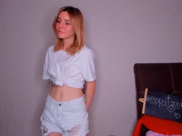 girl
        denisegarcias cam image #576947
