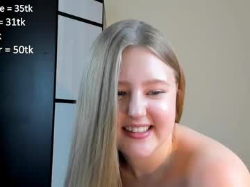 girl
        abbywyte cam image #3263061