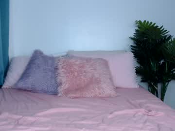 girl
        allforshow93 cam image #156053