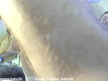 couple
        alex_ssj cam image #235327