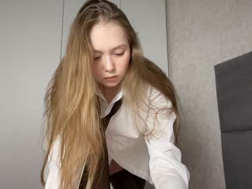 girl
        lizzy_cutie cam image #3525946