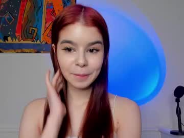 girl
        pureflowerrr cam image #4139910