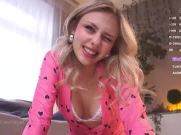 girl
        darlinechapel cam image #4089478