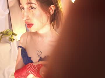 girl
        sunny_maria cam image #2387444