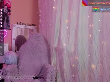 girl
        yourcutewaifu cam image #1590530