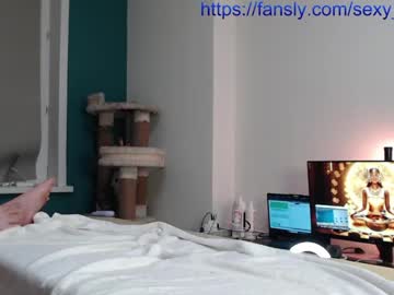girl
        hell_l0ve cam image #3090449