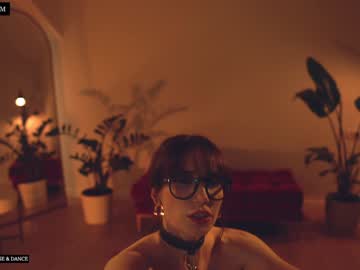 girl
        provocatrixx cam image #3695500