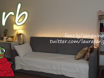 girl
        laura_sanguinar cam image #1783923