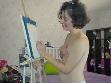 girl
        station_lovers cam image #1731863