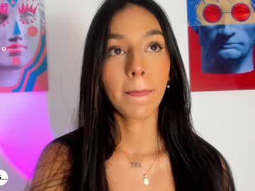 girl
        ariadna5 cam image #1389028