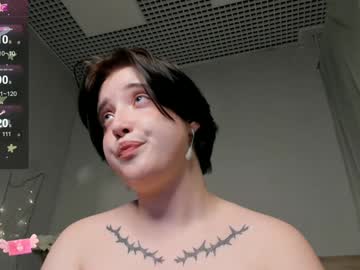 girl
        baby_girl____547844 cam image #3462864