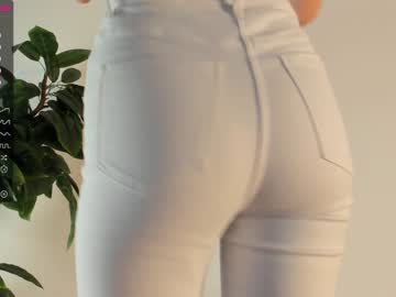 girl
        sixkiks cam image #815774