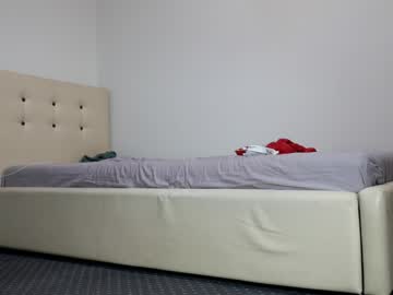 girl
        carmela_fox cam image #3521323