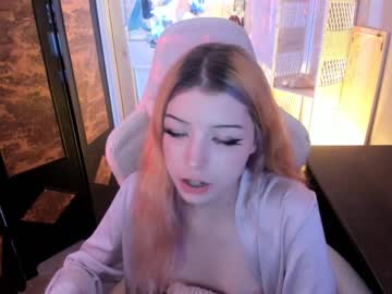 girl
        bunnyislewd cam image #8595
