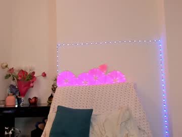 girl
        hotfallingdevil cam image #705136