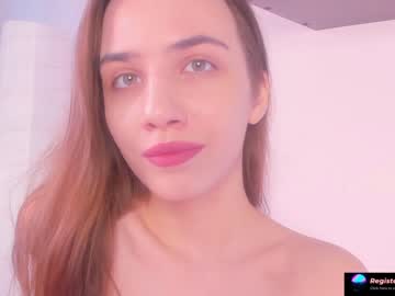 girl
        emmy_gold_ cam image #469884