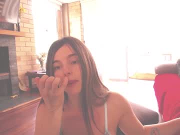 girl
        kendalltyler cam image #3056804