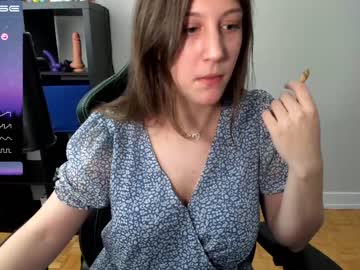 girl
        alexa_dream cam image #373334