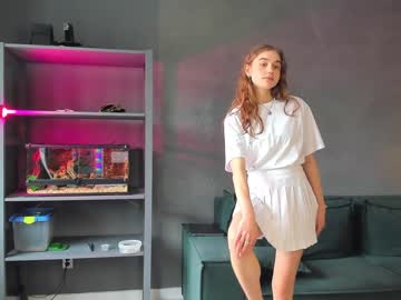 girl
        mayabach cam image #786211