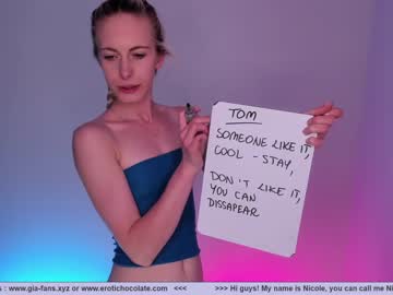 girl
        girl_i_am cam image #14485
