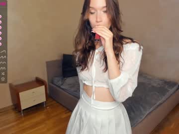 girl
        mariespence cam image #1652744