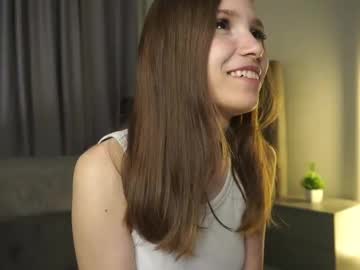 girl
        mellowpearl cam image #4245157