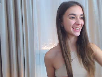 girl
        lana__j cam image #1637874