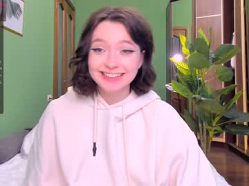girl
        pileacadieri__ cam image #61090