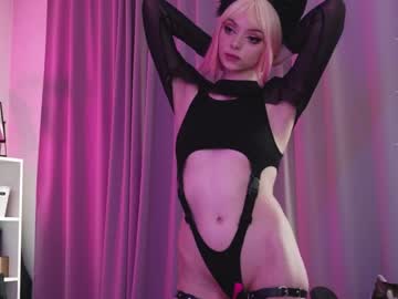 girl
        holliwould_ cam image #2630146