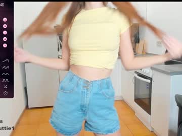 girl
        gingercuttie cam image #2764800